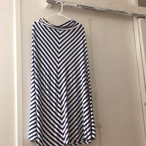 New Women Long Skirt Medium Size